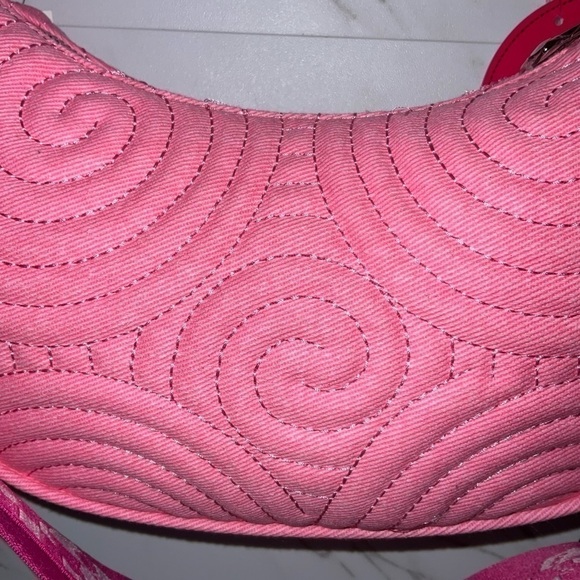 Betsey Johnson pink denim purse - Picture 4 of 15